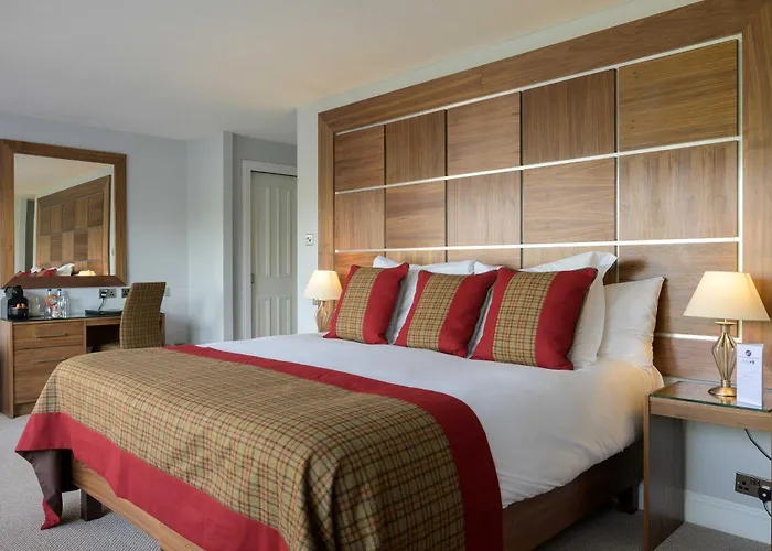 The Glenmoriston Townhouse Hotel